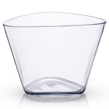 disposable plastic cups